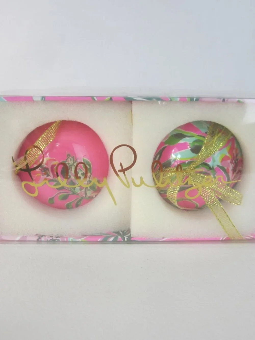 Lilly Pulitzer Green Pink Ornament Set 2 Pack Box Cheetah Jaguar Decor Holiday